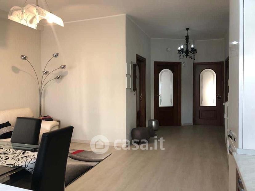 Stanza in Via Cellini 2 — foto 15 di 17