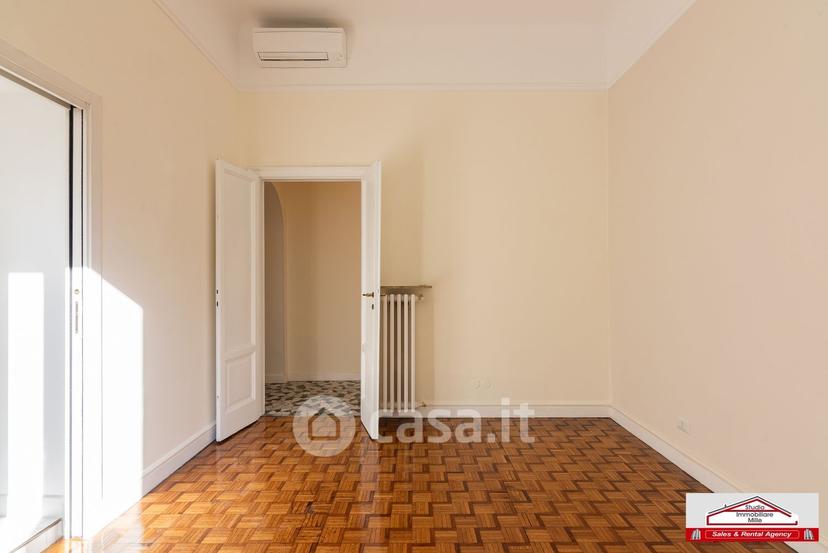 Trilocale in Via Giovanni Boccaccio — foto 33 di 40