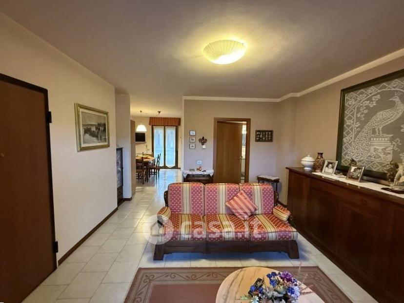 Quadrilocale in Via della Costituzione — foto 27 di 31
