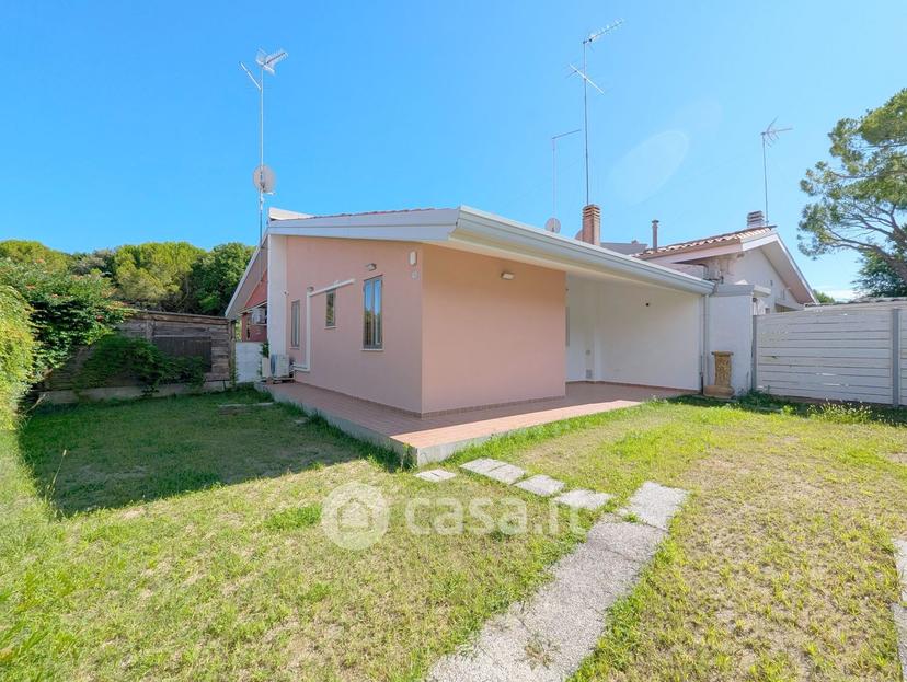 Villa in Via Timavo — foto 2 di 14