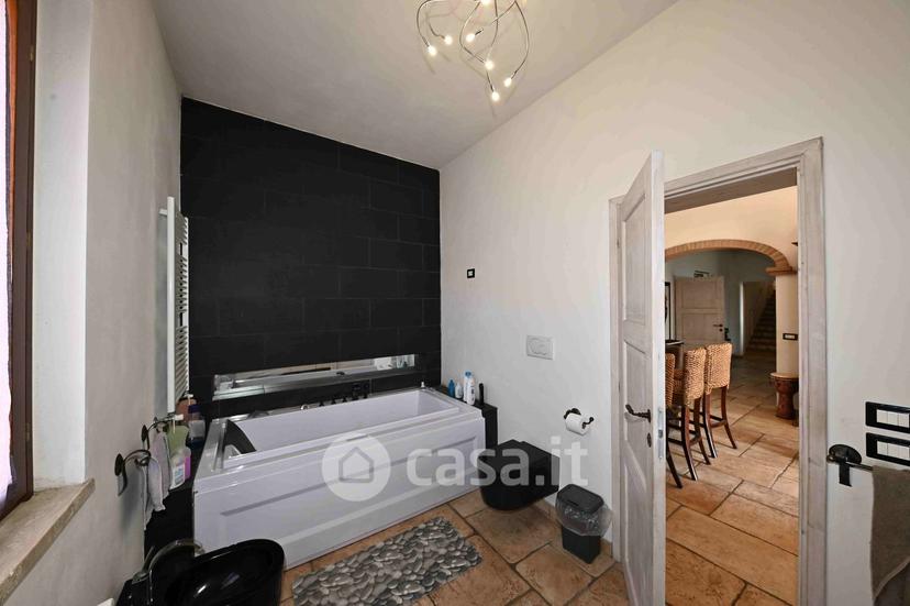 Villa in Località Montegiovi — foto 9 di 32