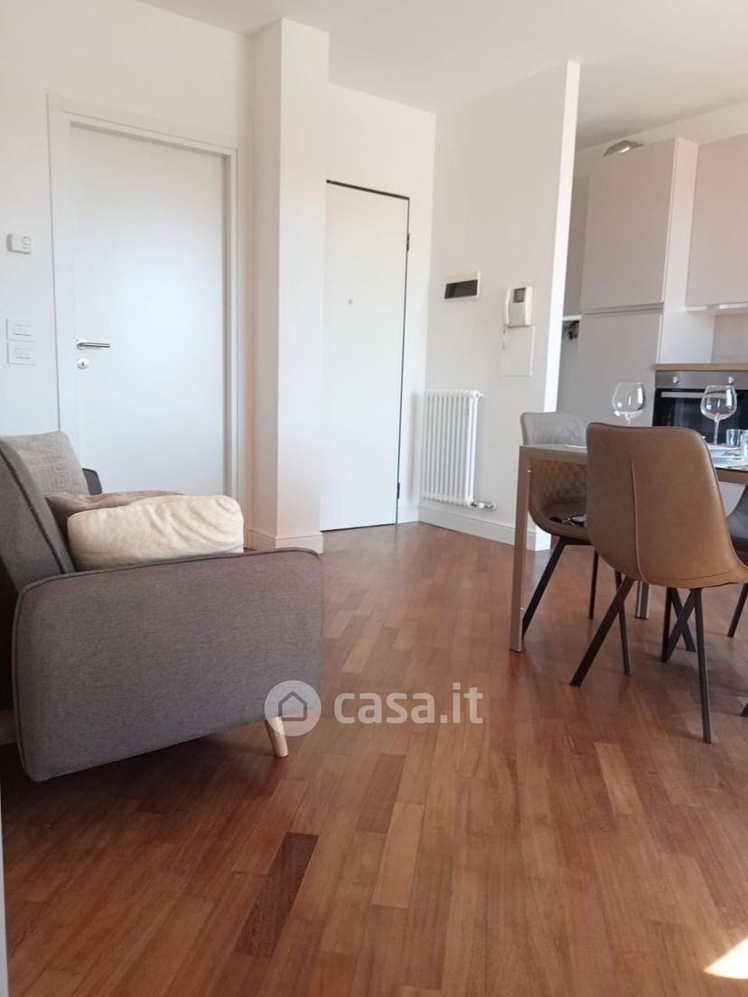 Trilocale in Via Solferino — foto 2 di 10