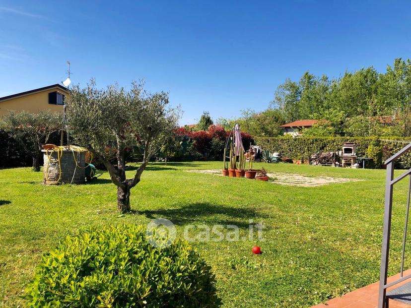 Villa in Via Nerchia — foto 12 di 20
