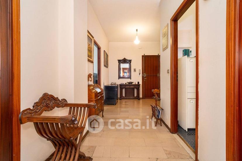 Quadrilocale in Via Stupinigi 4 — foto 10 di 44