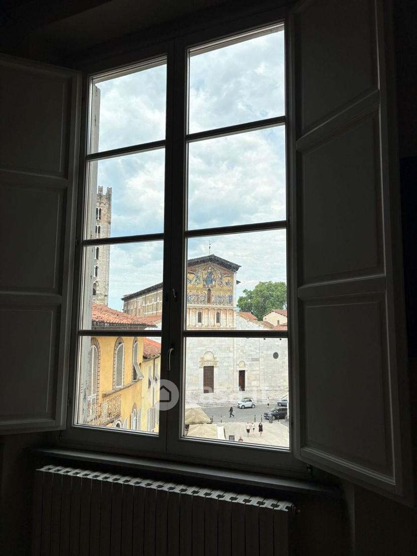 Quadrilocale in Piazza dell'Anfiteatro 15 — foto 8 di 16