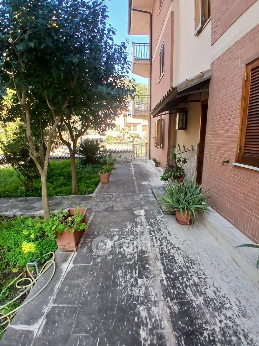 Appartamento in Via delle Cupe — foto 14 di 30