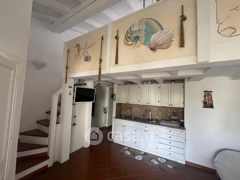 Trilocale in Via Porto Rotondo — foto 12 di 24