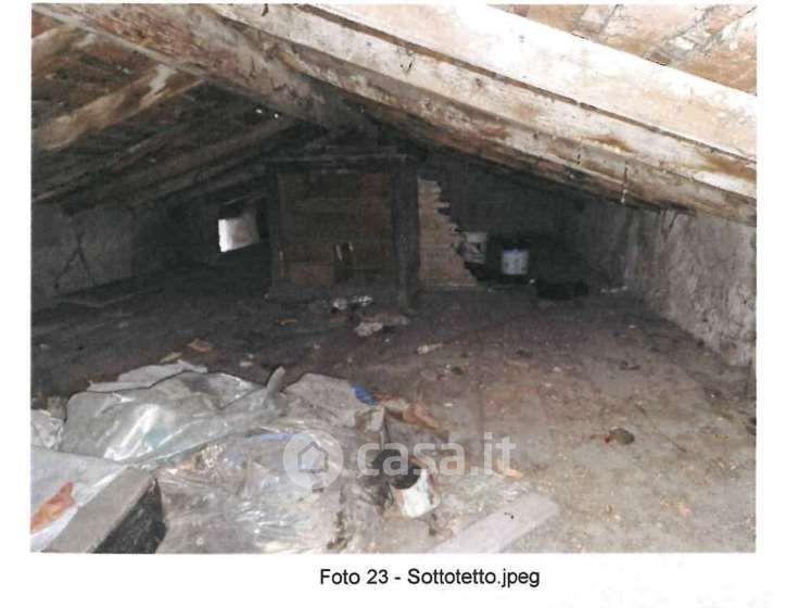 Trilocale in Via Piave 8 — foto 9 di 18