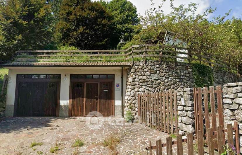 Villa in Via Massimo d'Azeglio 4 — foto 23 di 55