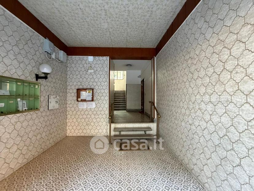 Trilocale in Viale Leone 24 — foto 11 di 33