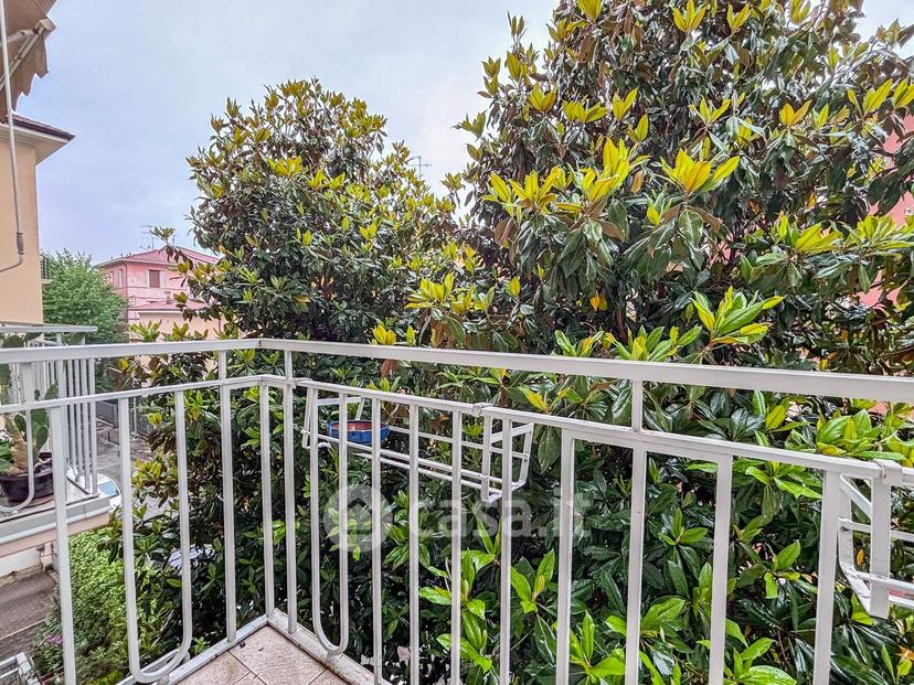 Trilocale in Via Fratelli Bronzetti 16 — foto 34 di 54