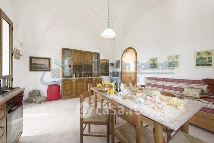 Villa in Pescoluse — foto 25 di 29