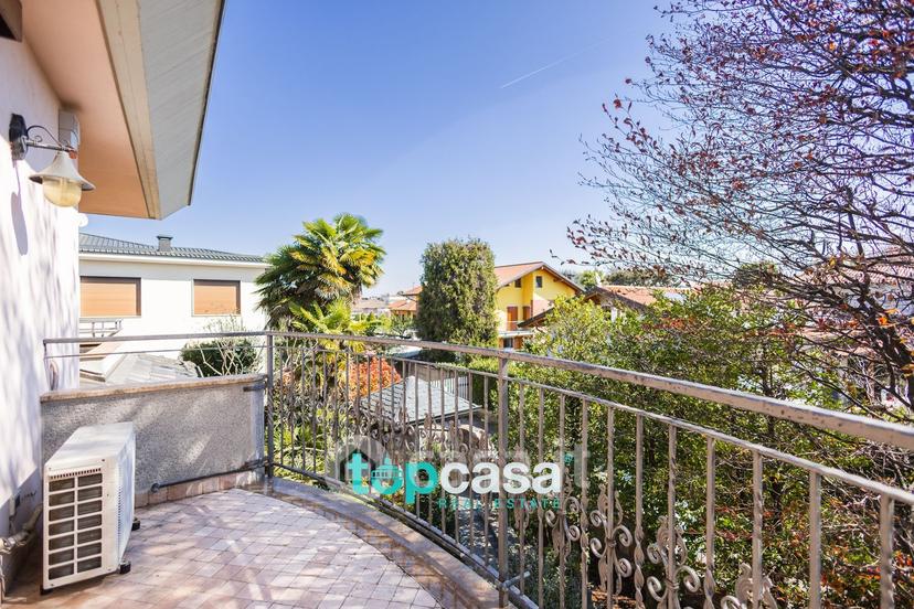 Villa in Via Eugenio Villoresi 62 — foto 39 di 40