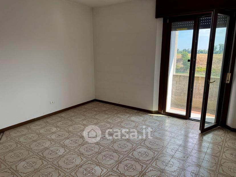 Quadrilocale in Via Giuseppe Garibaldi 171 — foto 4 di 21