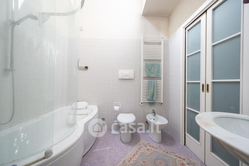 Villa in Viale Lodi 45 — foto 8 di 88