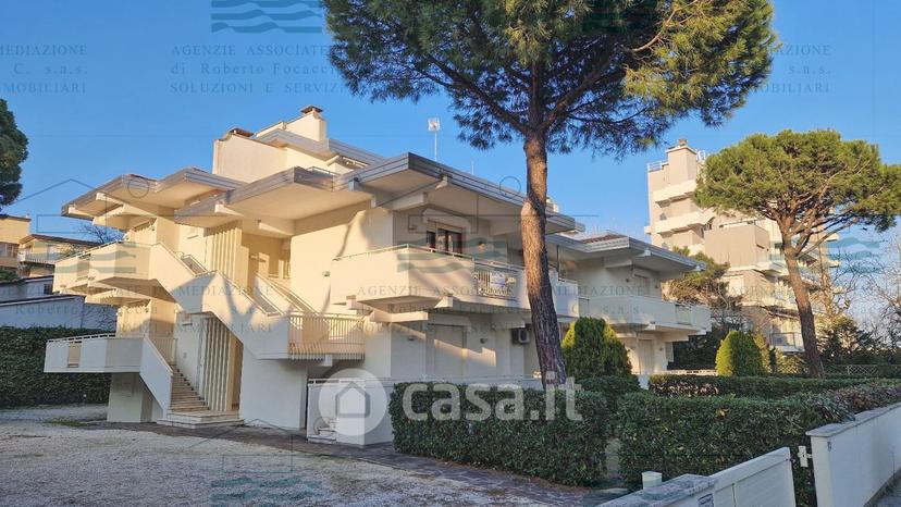 Quadrilocale in Via X Traversa 20 -a — foto 31 di 35