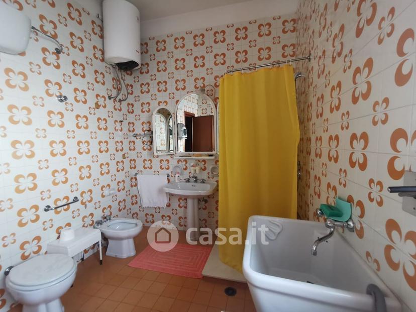 Villa in Via Ascanio Grandi 4 — foto 2 di 49
