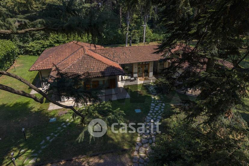 Villa in Via Armando Diaz 90 — foto 37 di 38
