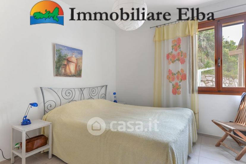 Villa in Strada Capoliveri Morcone 5 — foto 15 di 48