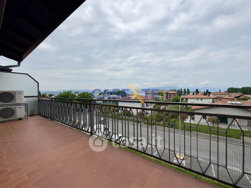 Trilocale in Via Como — foto 19 di 32