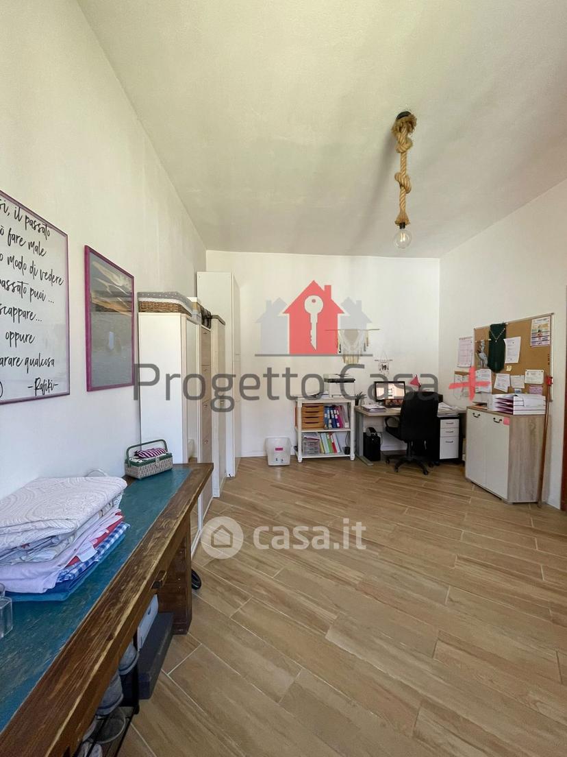 Trilocale in Via Giuseppe Garibaldi — foto 19 di 69