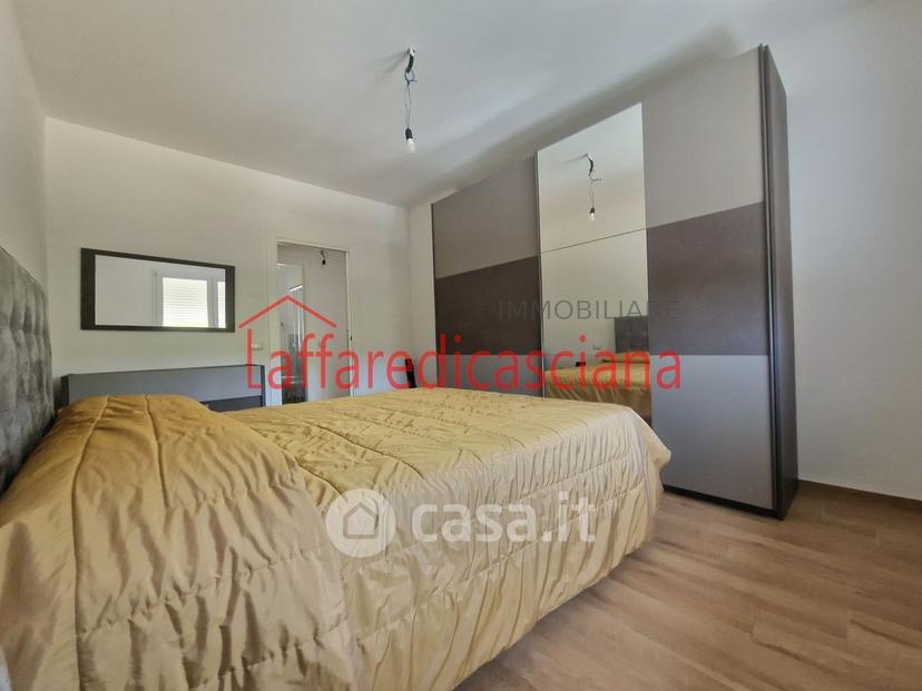 Quadrilocale in Via Dante Alighieri — foto 28 di 33