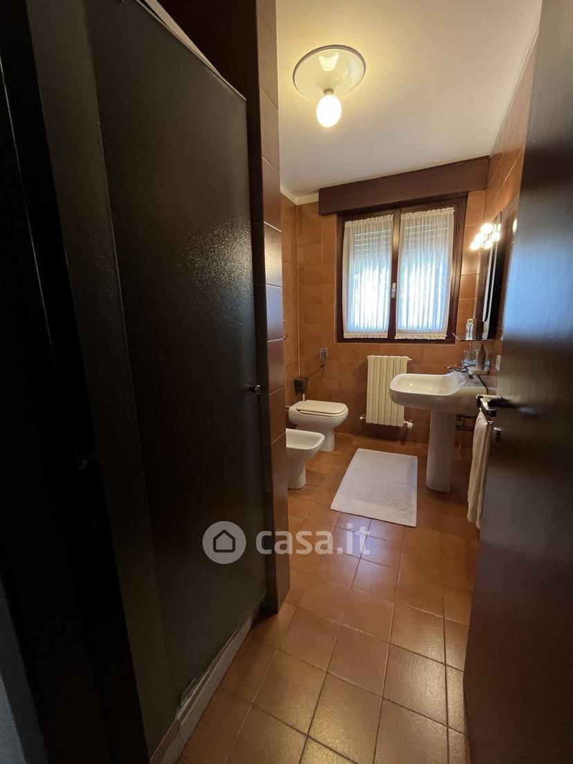 Villa in Via Andrea Mantegna — foto 2 di 53