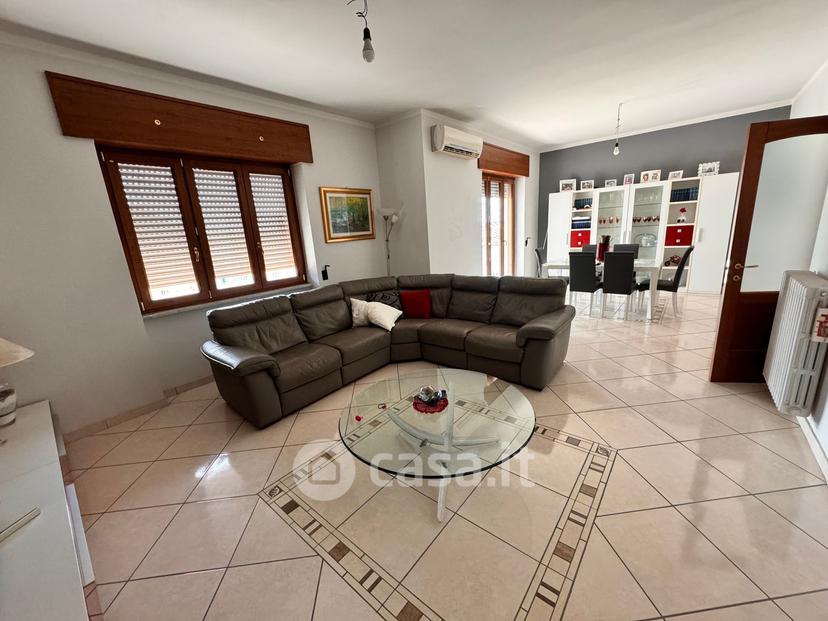 Appartamento in Via Francesco Lanzara 33