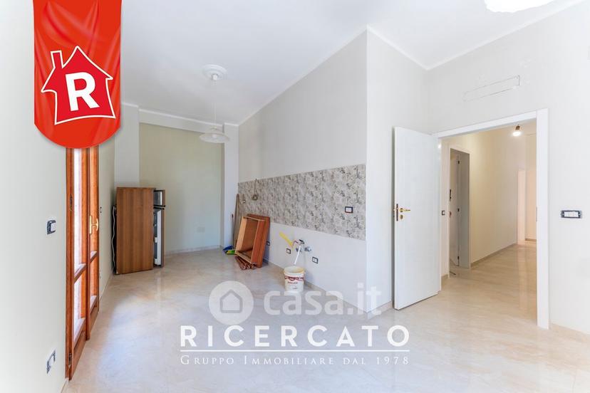 Quadrilocale in Via Francesco Petrarca 11 — foto 17 di 52