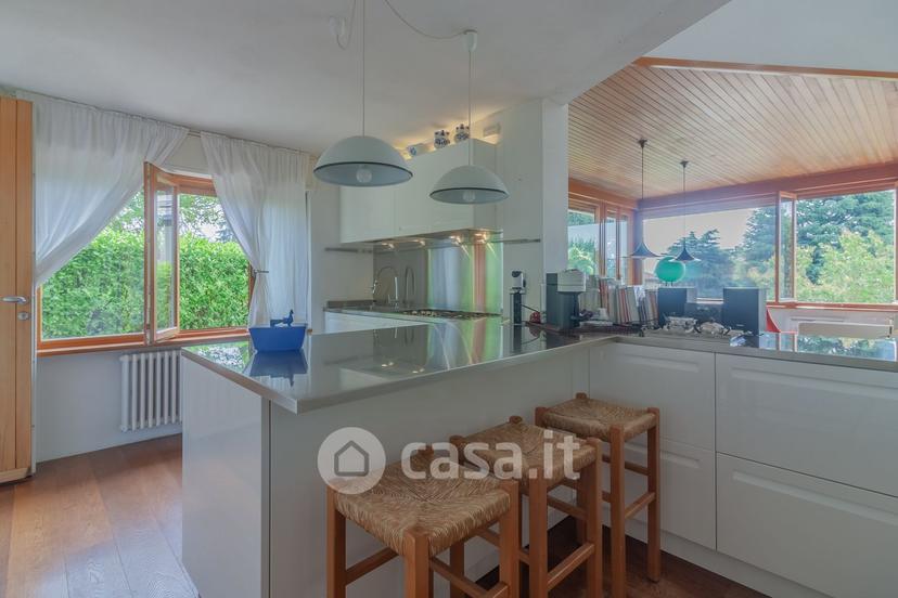 Villa in Via Como 19 — foto 31 di 32