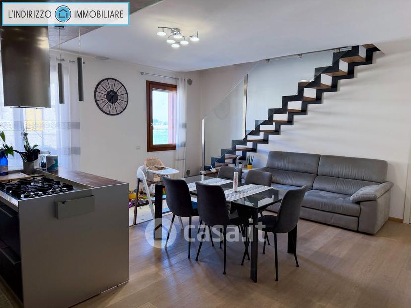 Quadrilocale in Via Silvano Schiavon — foto 25 di 27