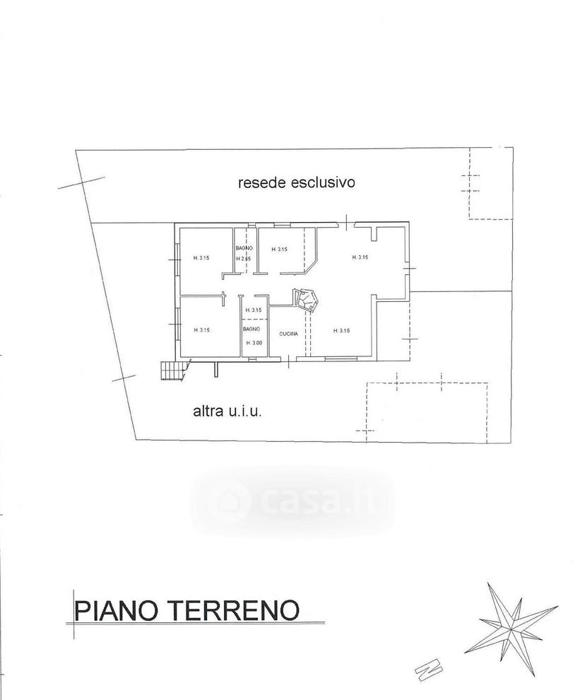 Villa in Via F. Caracciolo — foto 2 di 37