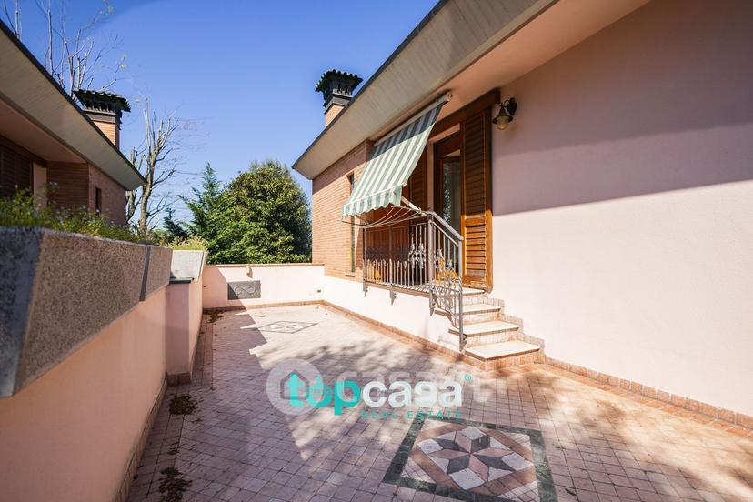 Villa in Via Eugenio Villoresi 62 — foto 5 di 40