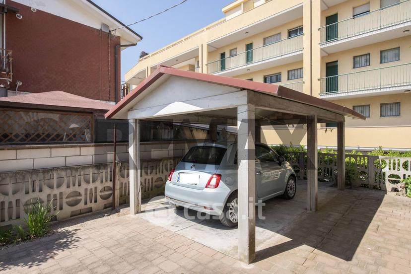 Appartamento in Via Foglia 4 — foto 11 di 41