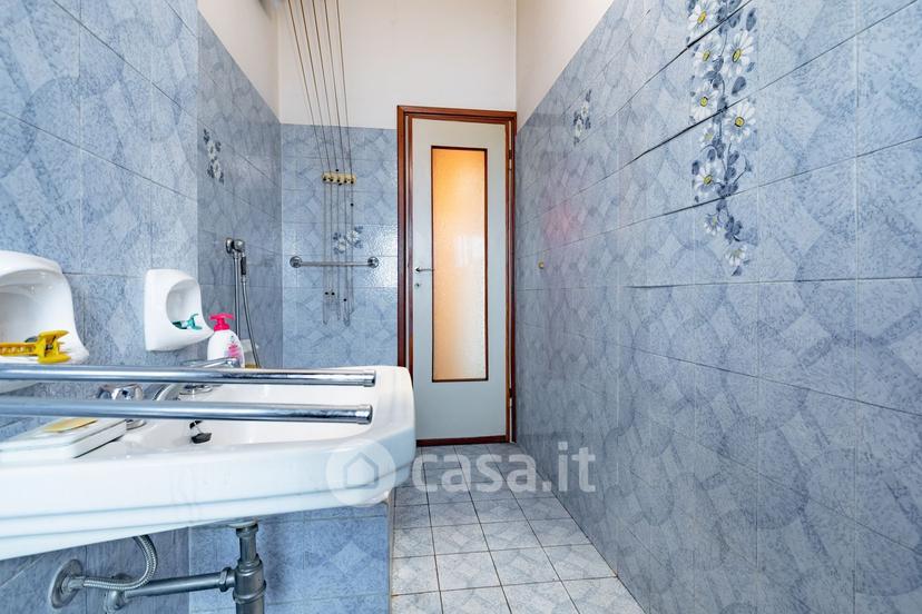 Bilocale in Via Bruno Buozzi 83 — foto 16 di 23
