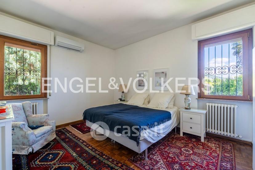 Villa in Via Sempione 164 — foto 34 di 34