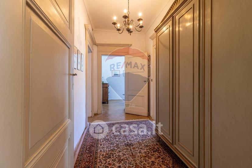 Villa in Via Ing. Bertola 1 — foto 4 di 132