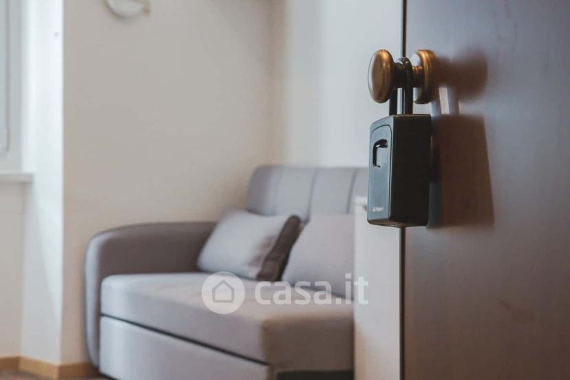 Bilocale in Via Panfilo Castaldi 9 a