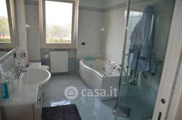 Villa in Via Federico Odorici 68