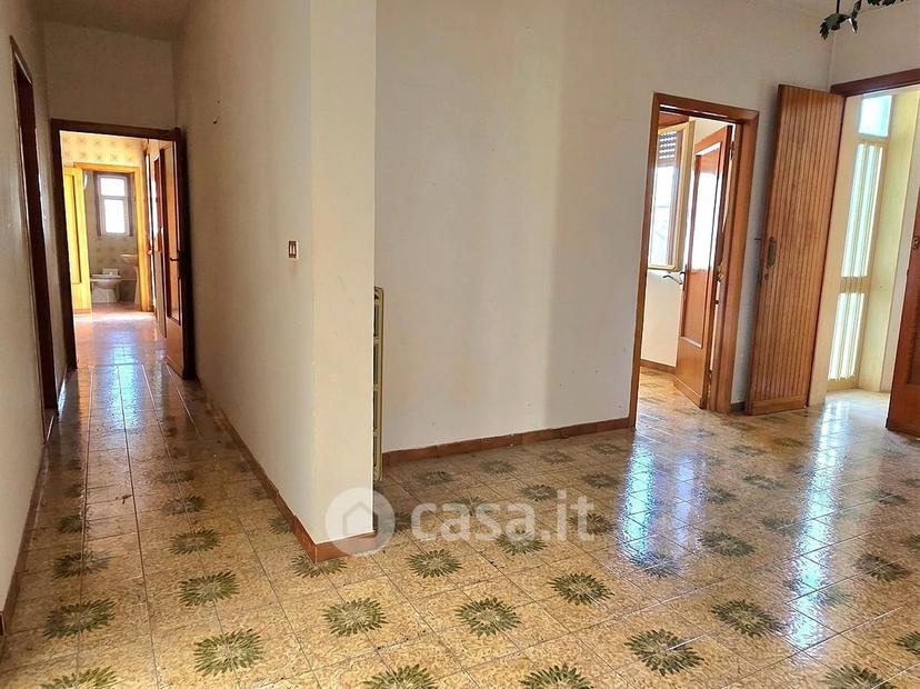 Quadrilocale in Via Giuseppe Verdi 33 — foto 4 di 40