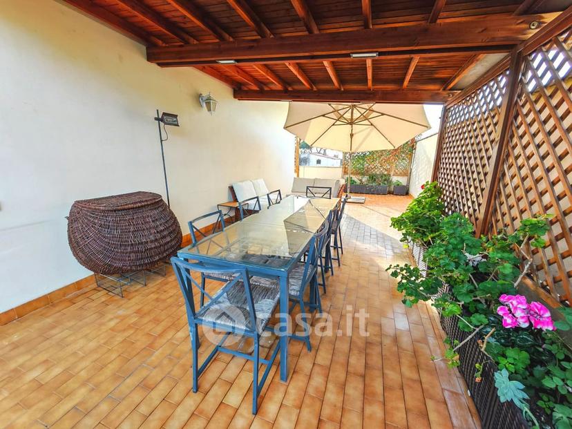 Quadrilocale in Via Euripide — foto 3 di 32