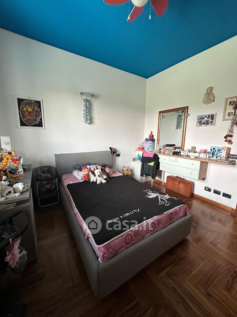 Appartamento in Via Rotone 27 — foto 2 di 82