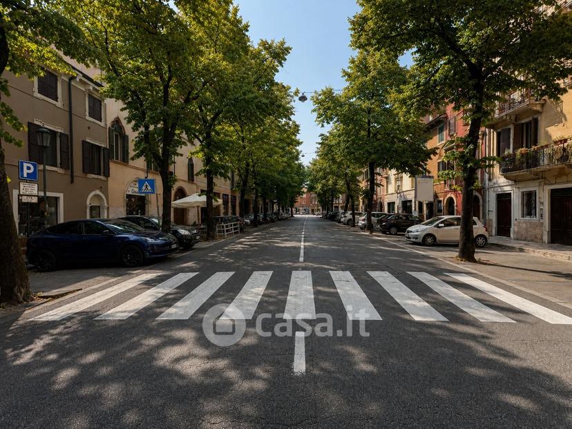 Trilocale in Via della Valverde 73 — foto 13 di 25