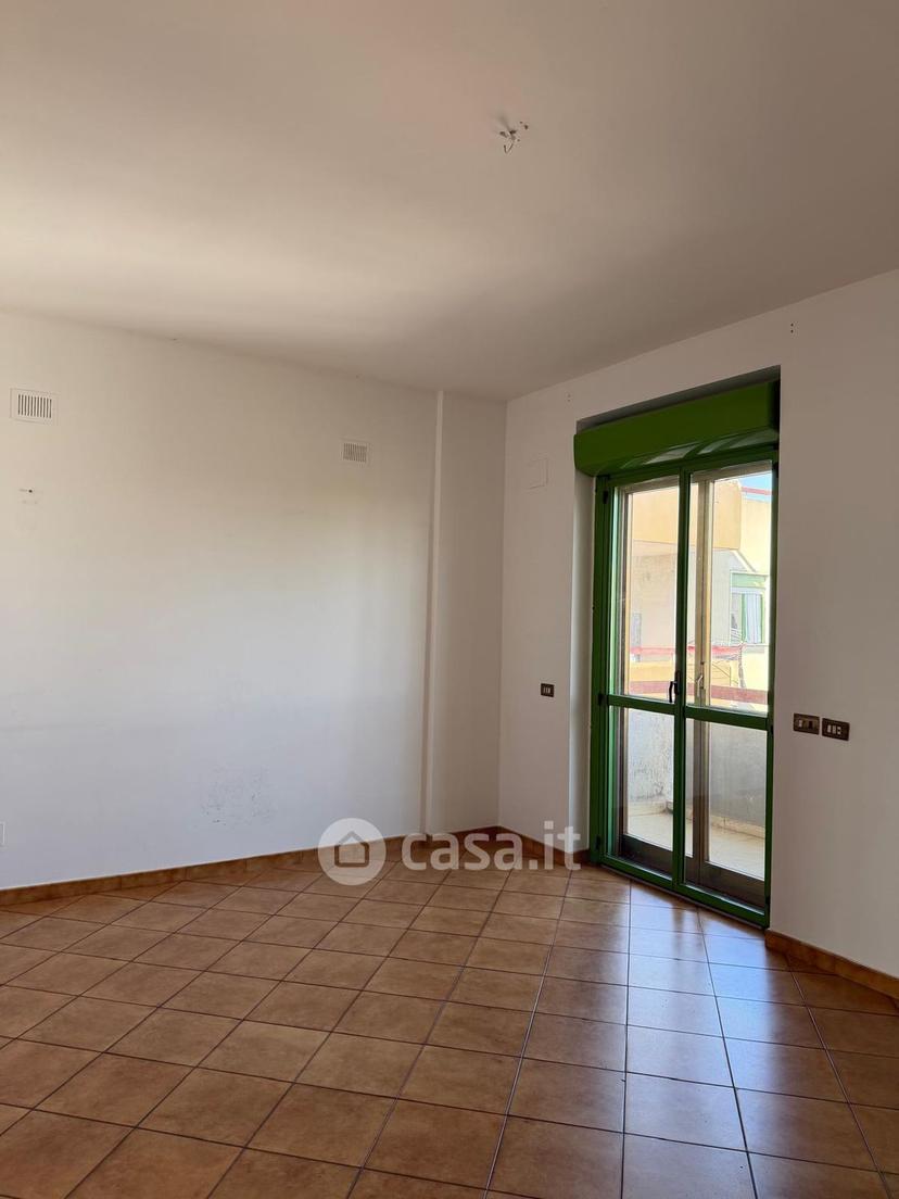 Quadrilocale in Via Gian Domenico Romagnosi 4 — foto 6 di 26