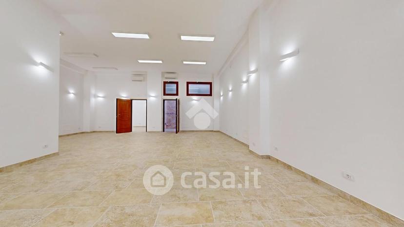 Trilocale in Via Ada Negri — foto 2 di 17