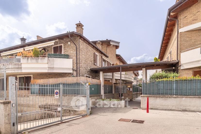 Trilocale in Via Pusiano 18 — foto 21 di 31