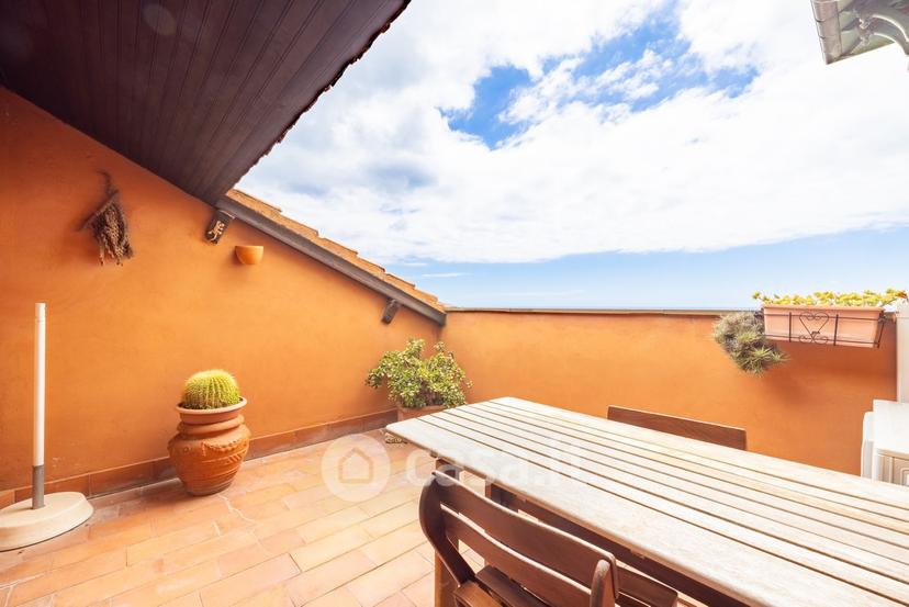 Trilocale in Via dei Colli 84 — foto 6 di 35