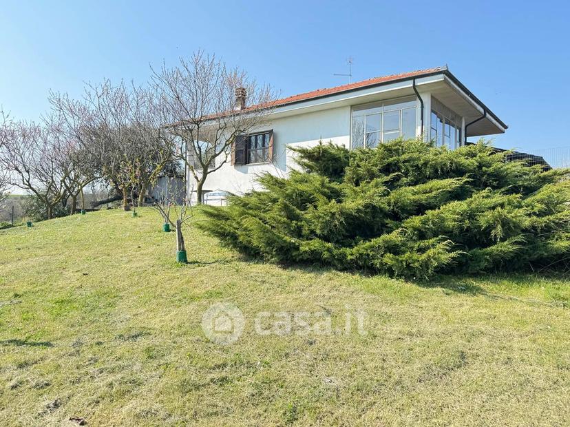 Villa in Strada Collina Ronzone 14 — foto 4 di 37