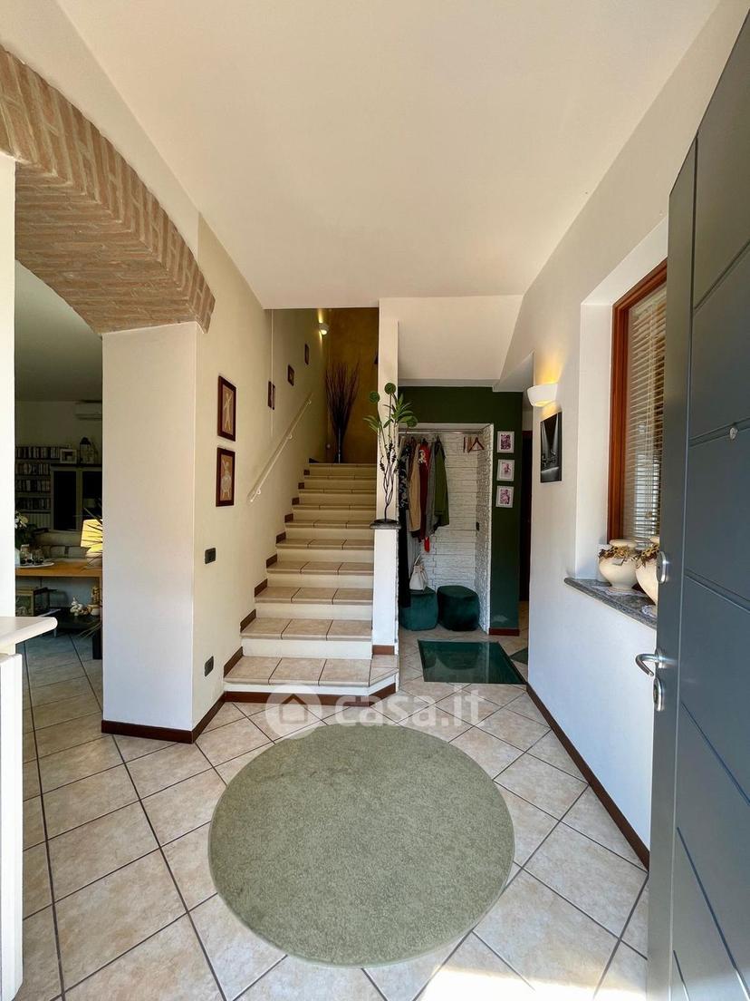 Villa in Via Sant' Agostino — foto 10 di 46