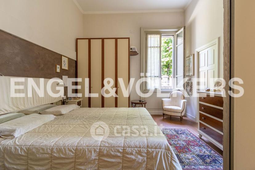 Villa in Corso Leonardo da Vinci — foto 25 di 39